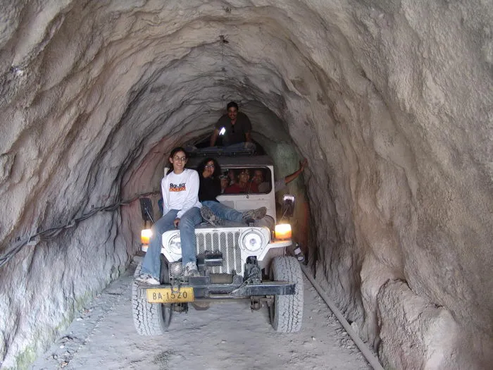 Tunnel 4
