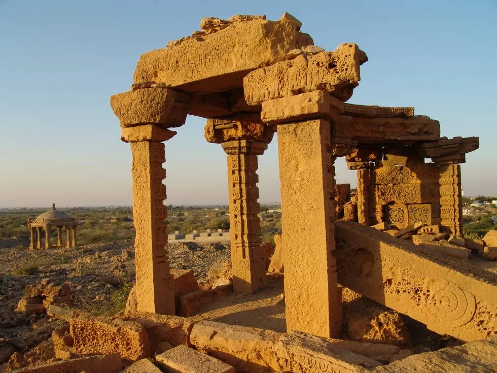 Fallen tombs