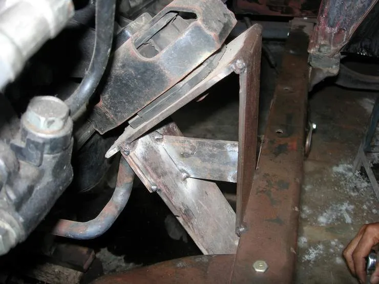 Engine mount