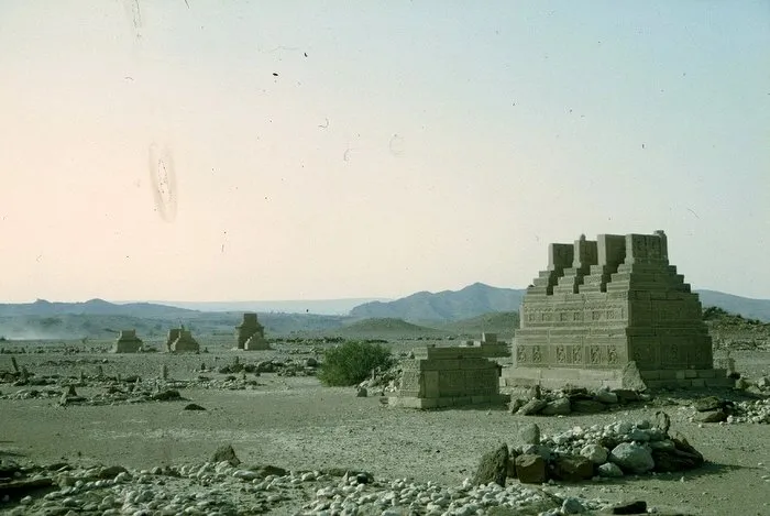 Tombs 2