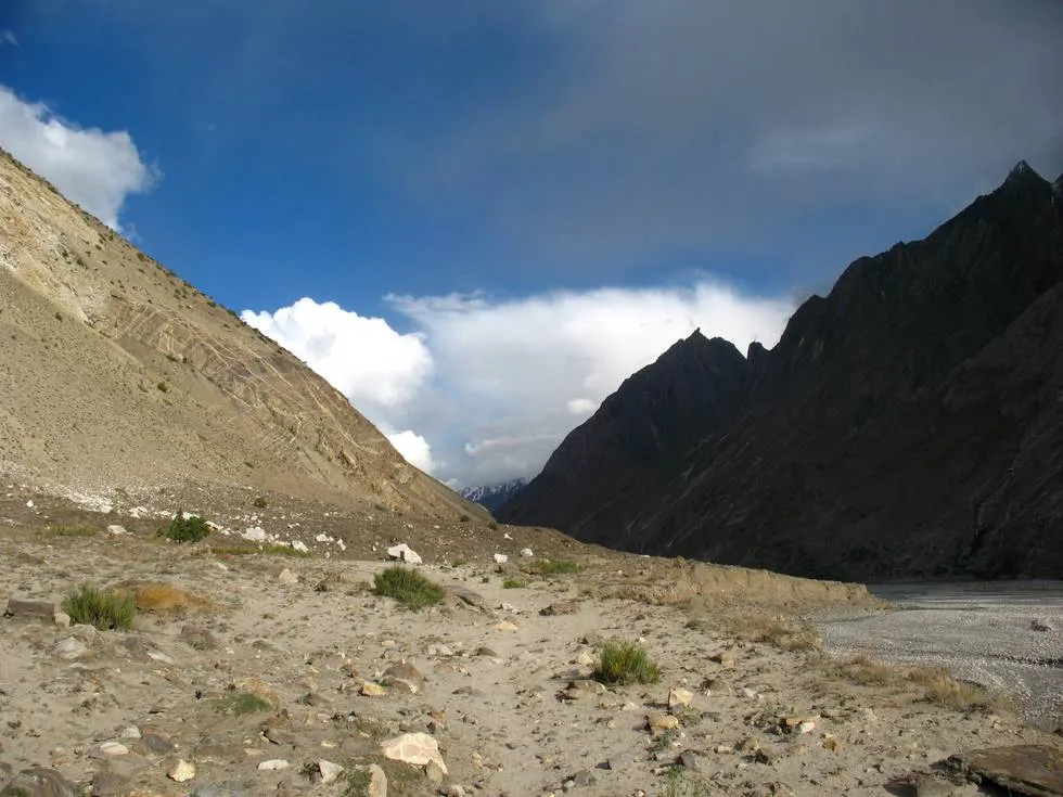 Heading towards Jhoola