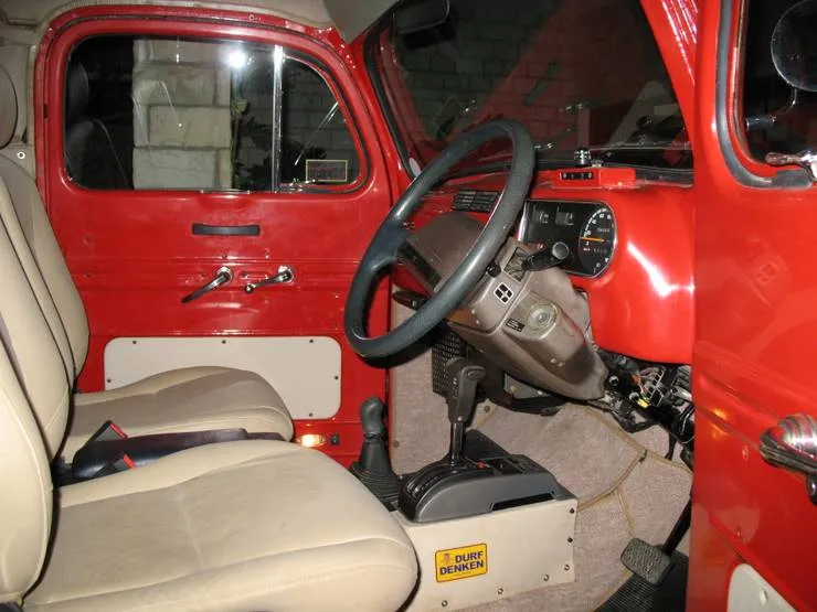 Ford F1 - the finished interior