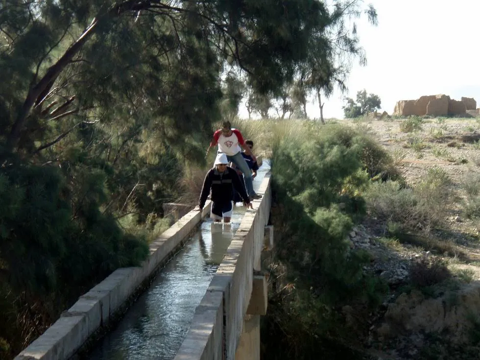 A water bridge