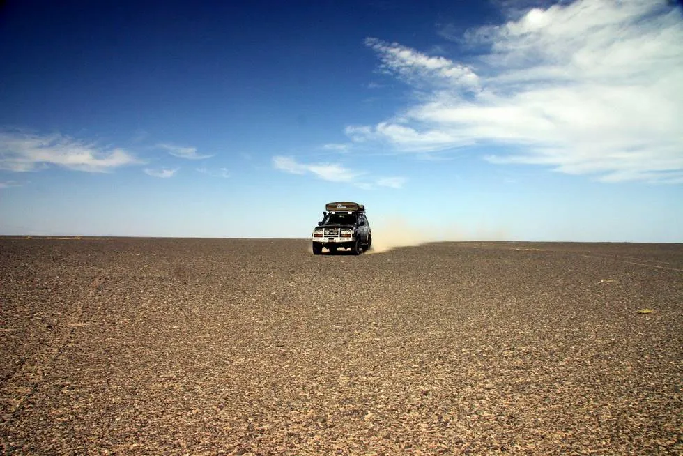 Landcruiser speeding along in Mashkell