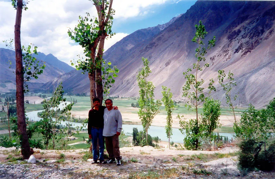 Amjad Mawaz | Hamid Omar